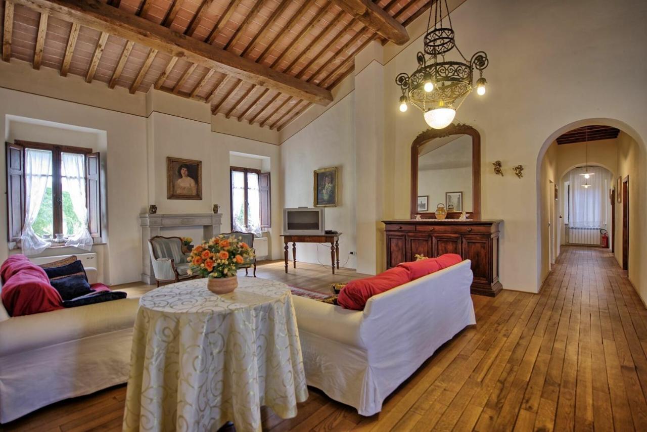 Villa Capolona By Posarellivillas Calbenzano Exterior foto