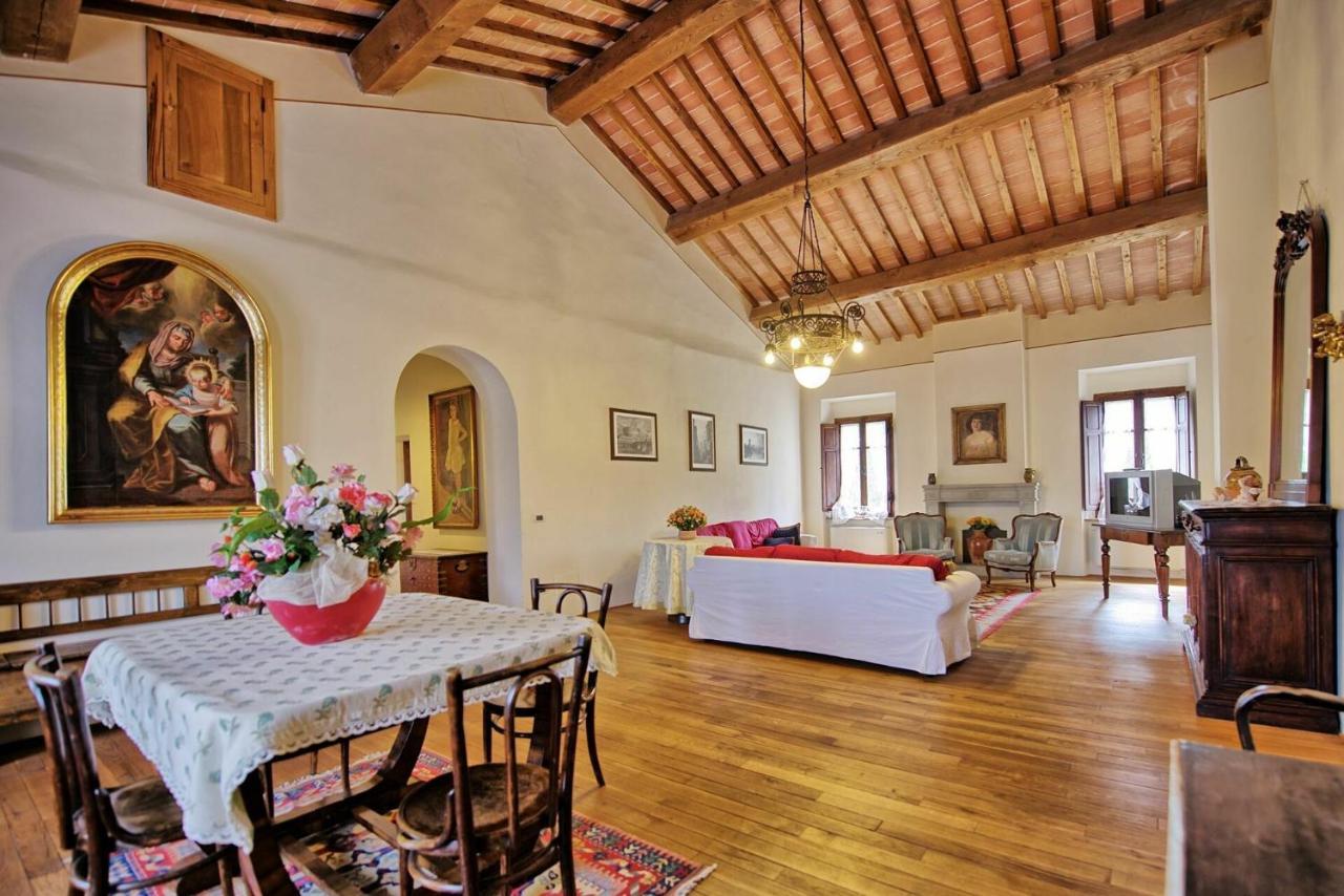Villa Capolona By Posarellivillas Calbenzano Exterior foto